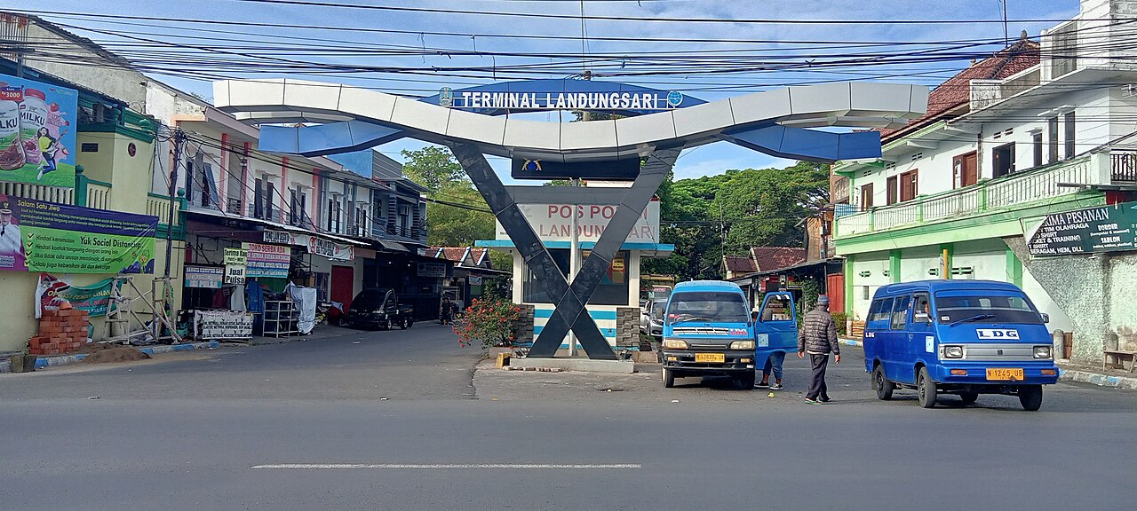 Desa Landungsari