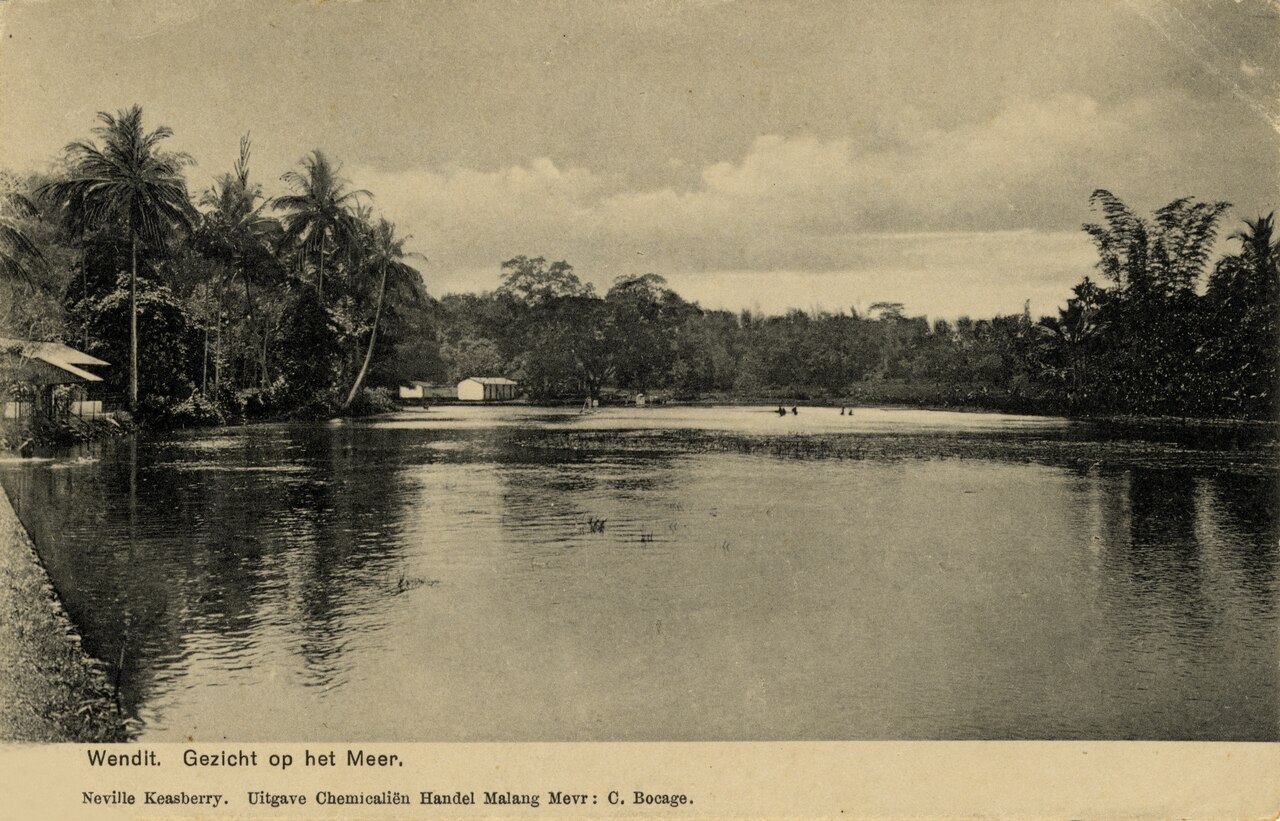 Foto 1 — Desa Mangliawan