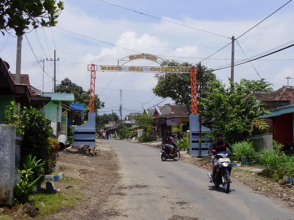 Foto 1 — Desa Toyomarto