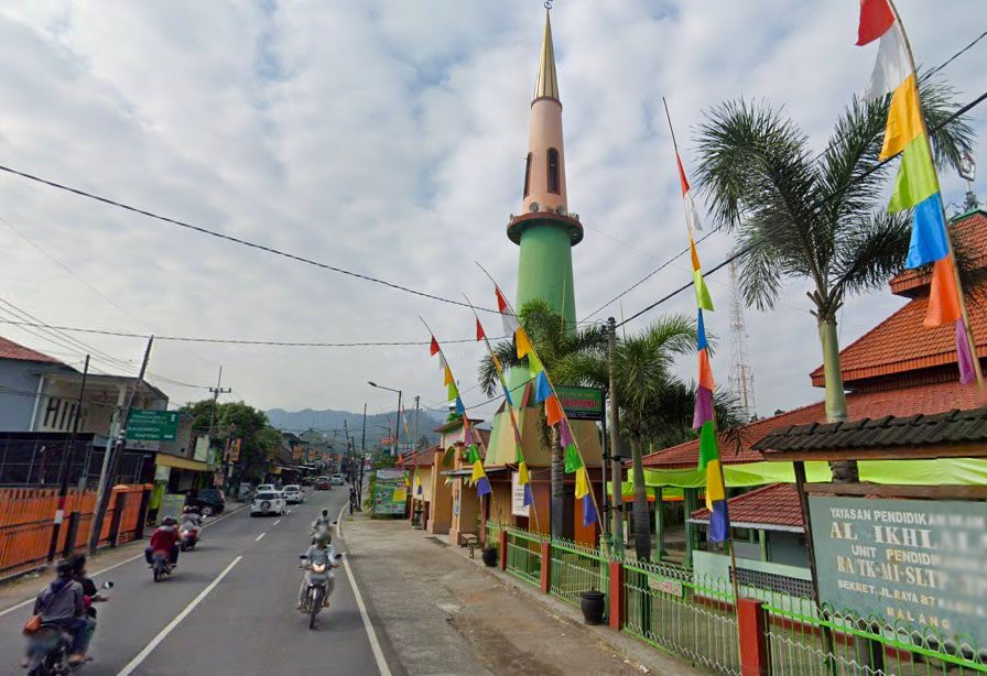 Foto 2 — Kecamatan Kasembon