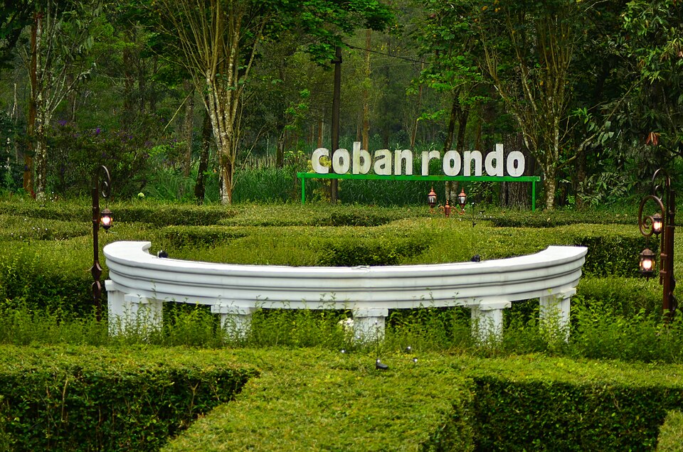 Foto 6 — Air Terjun Coban Rondo
