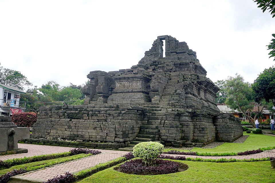 Foto 1 — Candi Jago