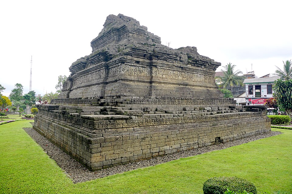Foto 2 — Candi Jago
