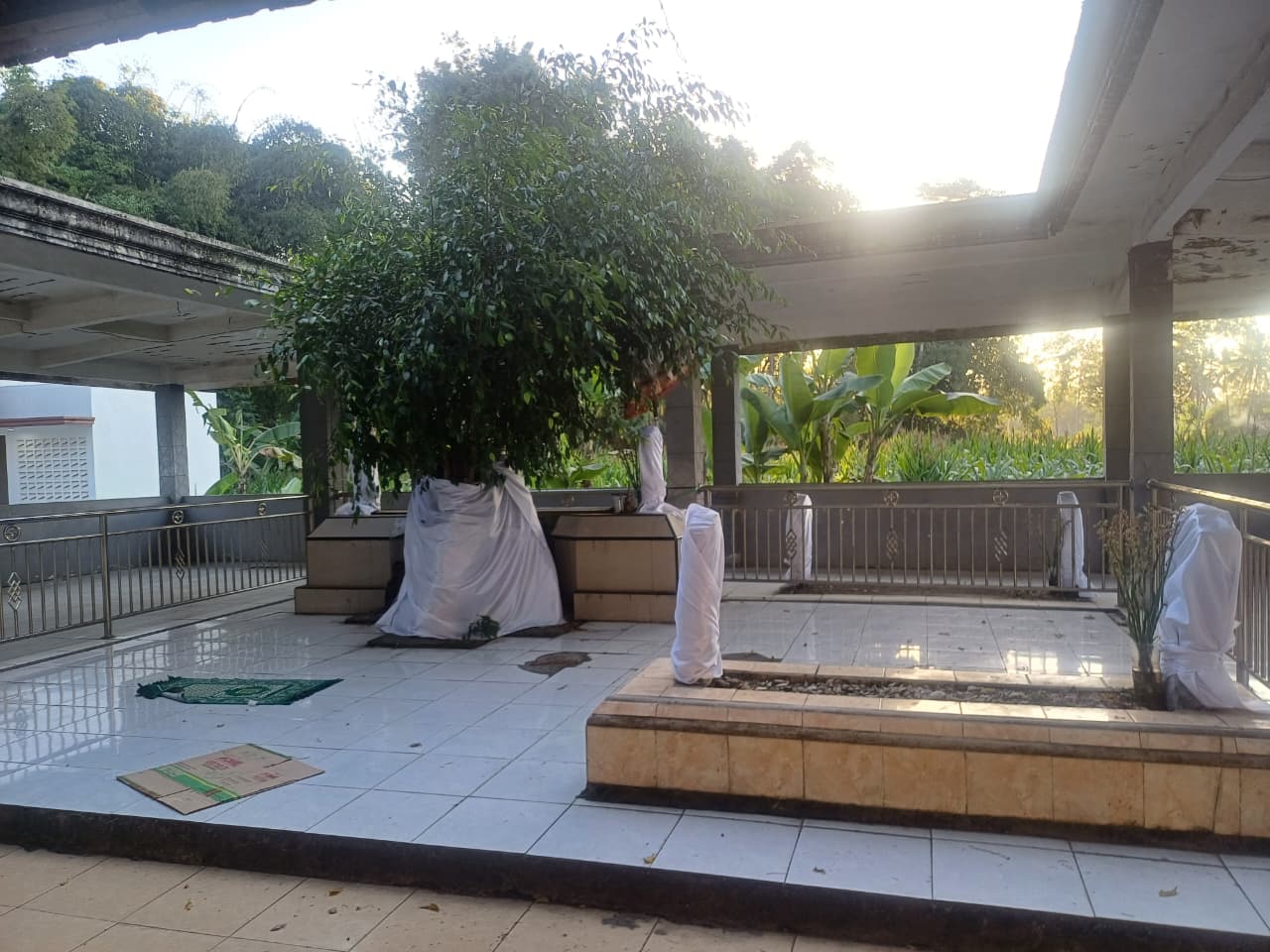 Makam Mbah Suroyudo
