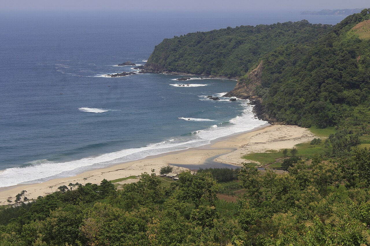 Pantai Modangan