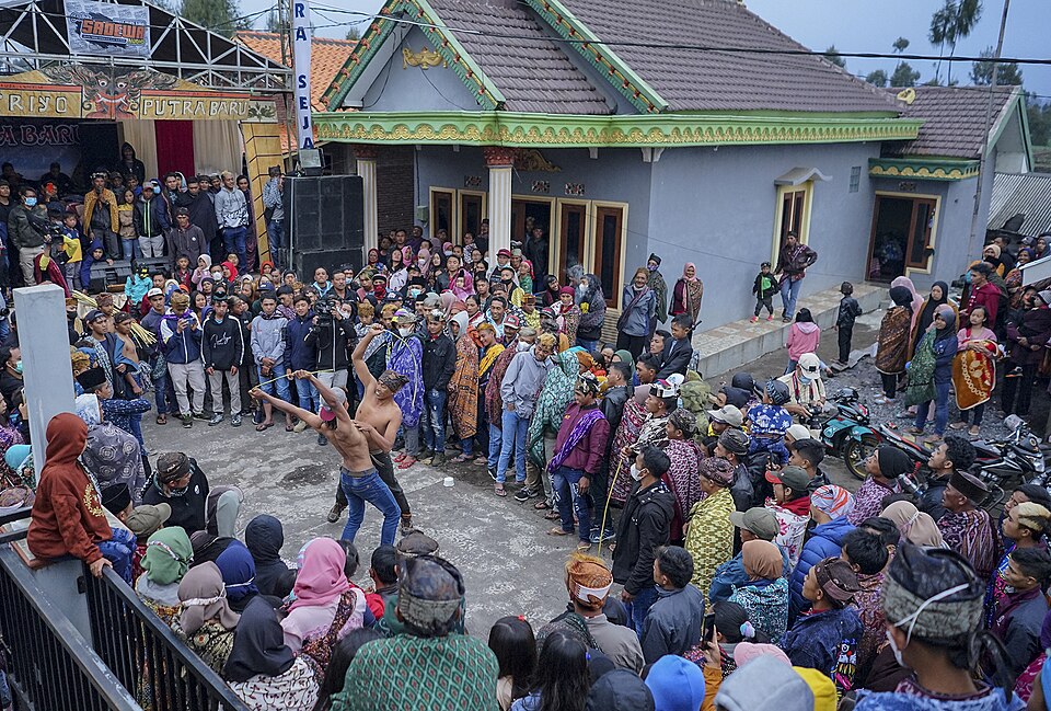 Foto 1 — Tradisi Ojung Ngadas