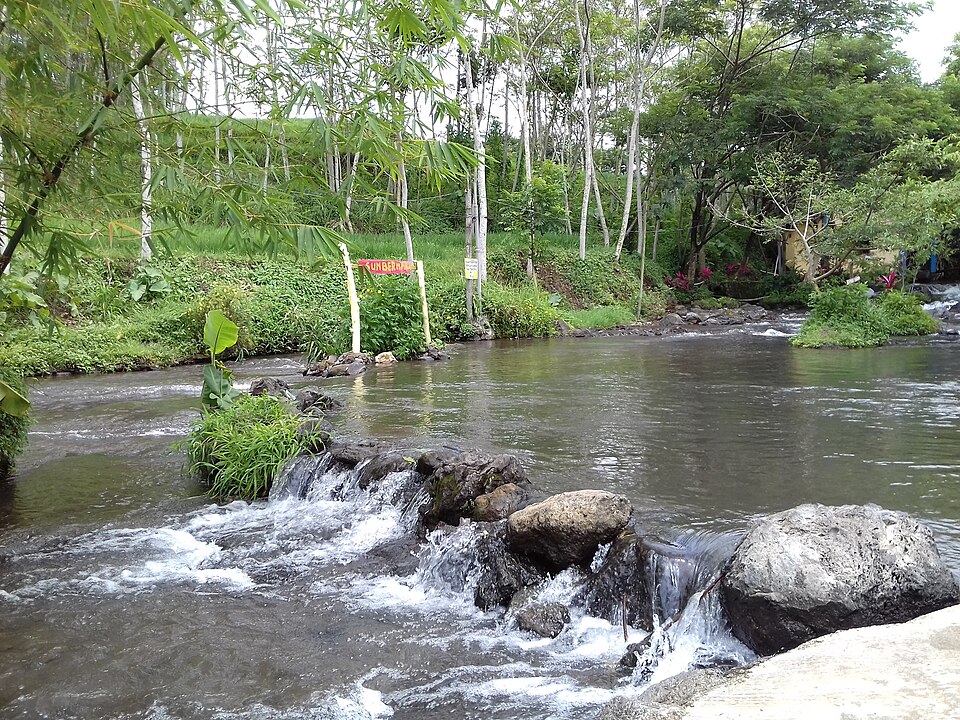 Foto 1 — Wisata Sumber Maron
